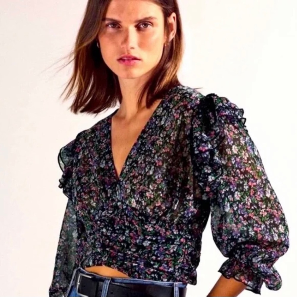 Zara multicolor v-neck fitted blouse ruffle top